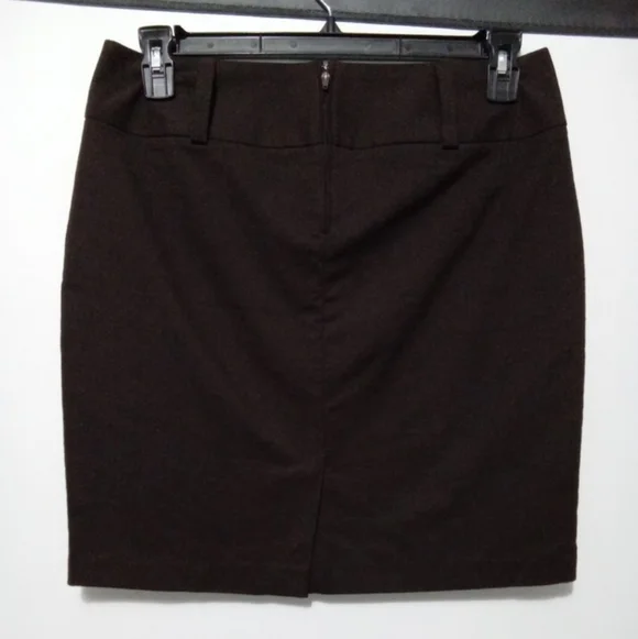 Maurices Dark Brown Mini Pencil Skirt - Size 7/8 - Picture 3 of 7